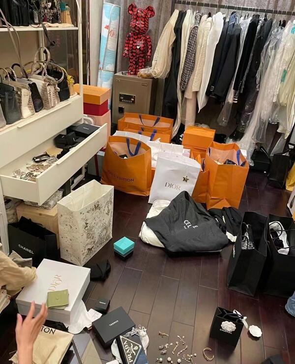 黄石回收顶奢鞋服